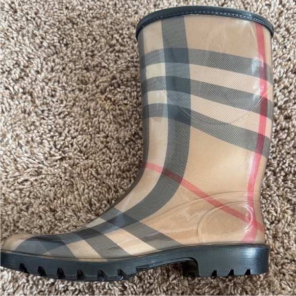 Authentic Burberry Tan, Black, Red, & White Plaid Rain Boots - Picture 4 of 8
